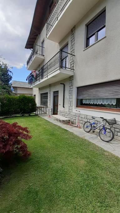 Lo Tsanty Casa Vacanza アオスタ エクステリア 写真